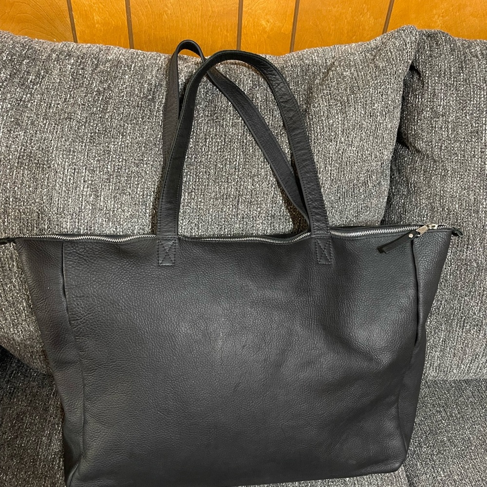 Urban Artisan extra large leather bag